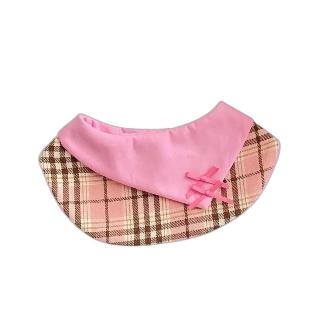 The Checkered Bib